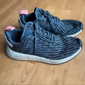 Womens adidas utility ivy NMD R2